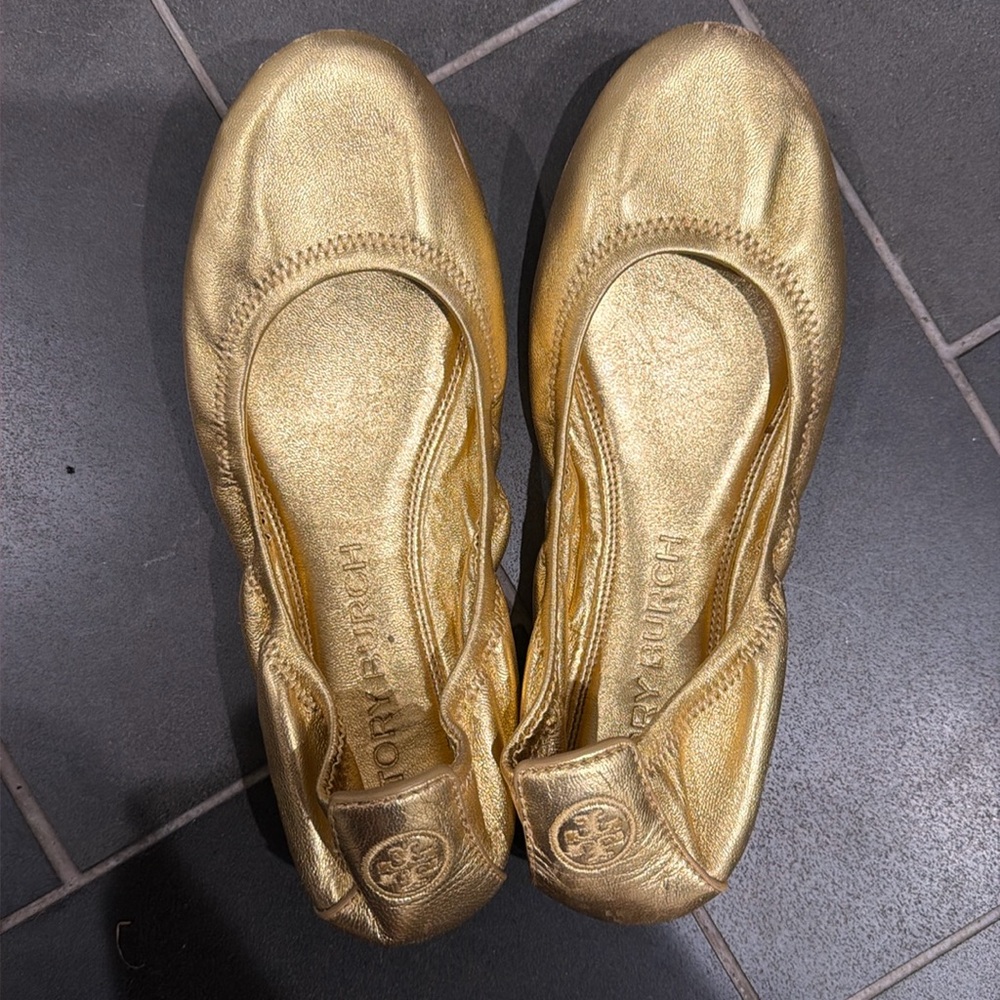 Gold Tory Burch flats size 7.5